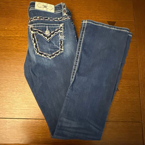 Miss Me Jeans Size 27 Bootcut M5014B26B MK798 Embroidered Flap Pockets Dark Wash - Picture 1 of 16